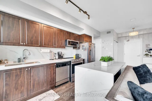 Additional image 7 of 215 Fort York Blvd Unit 707