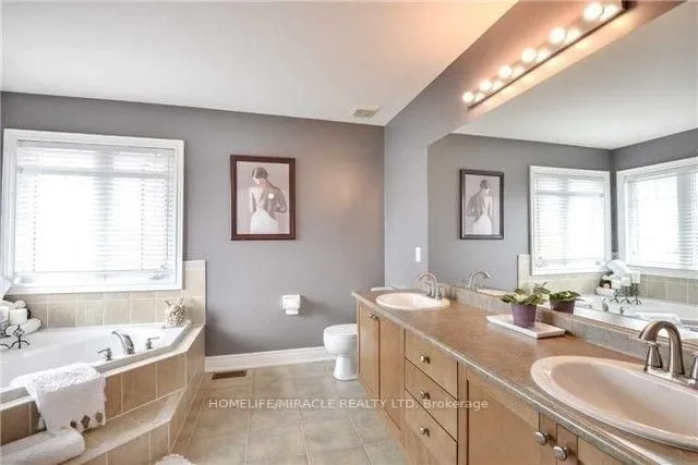 Additional image 20 of 2 Roycrest St