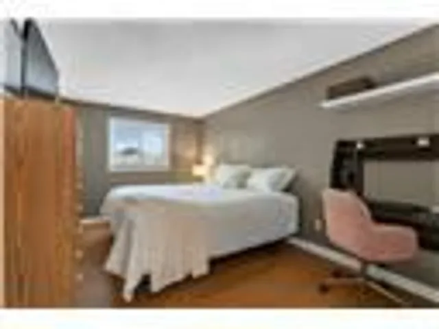 Additional image 25 of 2366 Brunswick Crt