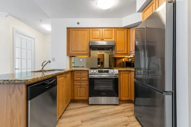 Additional image 4 of 3 Marine Parade Dr Unit 1504