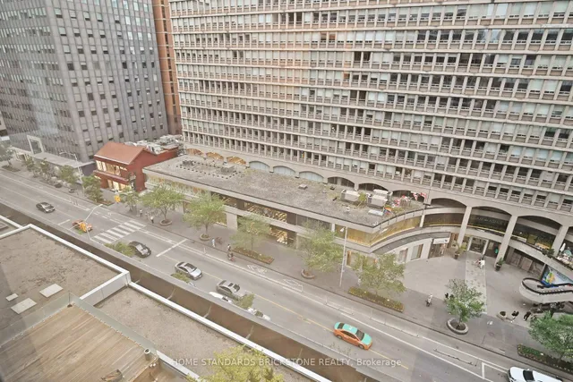 Additional image 36 of 110 Bloor St Unit 1009