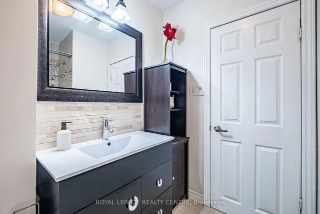 Additional image 27 of 1167 Flagship Dr