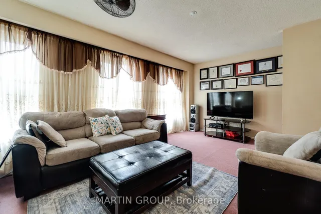 Additional image 10 of 46 Dearbourne Blvd Unit 4