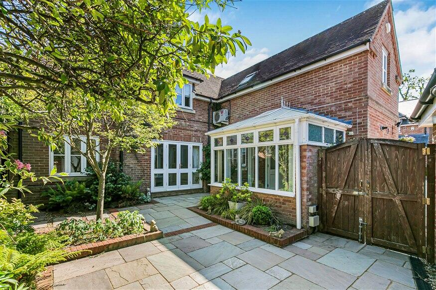 Additional image 3 of Coopers Mews, Harpenden, AL5