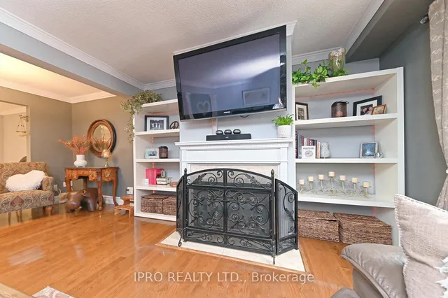 Additional image 25 of 40 Stornwood Crt