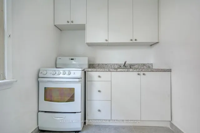 Additional image 8 of 24 Indian Road Cres