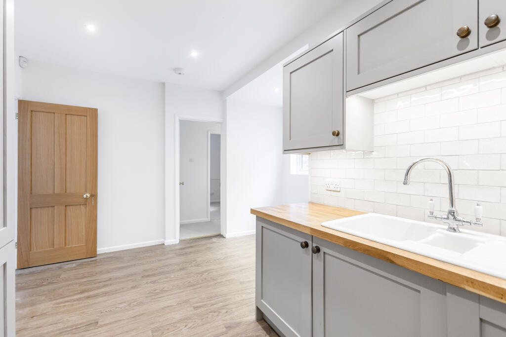 Additional image 10 of Park Street, Hatfield, Hertfordshire, AL9