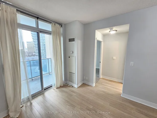 Additional image 11 of 90 Absolute Ave Unit 808