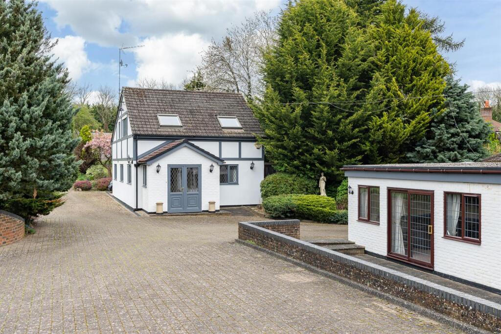 Additional image 34 of Reynards Road, Welwyn