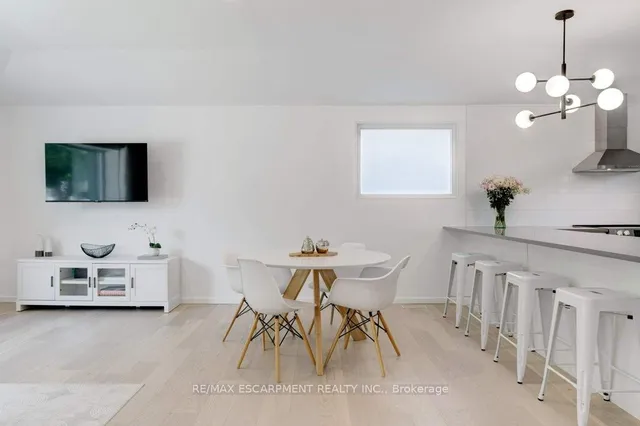 Additional image 13 of 627 Mullin Way