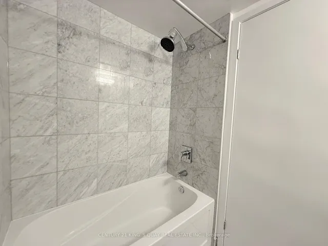 Additional image 3 of 12 York St Unit 5101