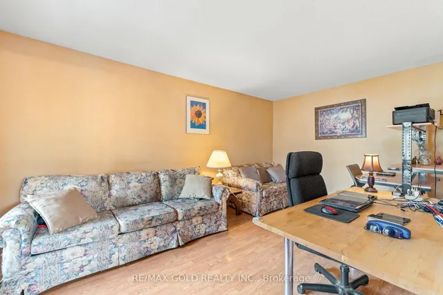 Additional image 12 of 34 Granby Crt