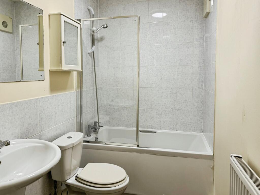 Additional image 9 of The Broadway, OLD HATFIELD, AL9