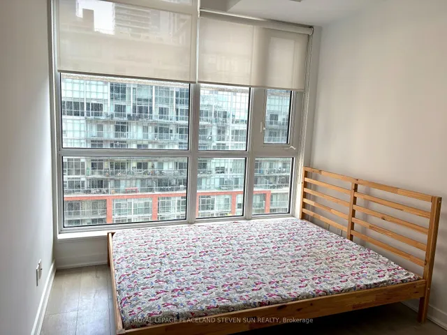 Additional image 19 of 199 Richmond St Unit 1004