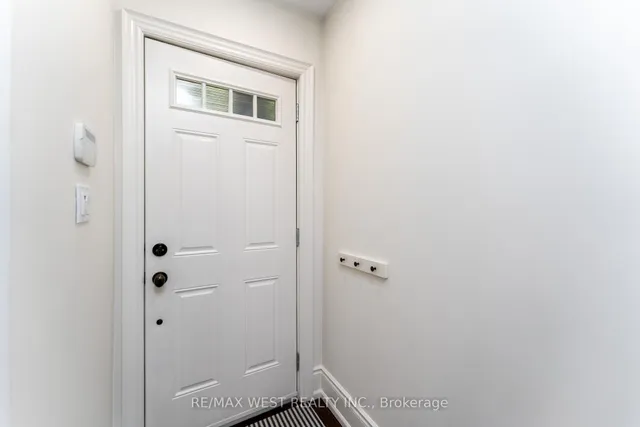 Additional image 7 of 615A Durie St