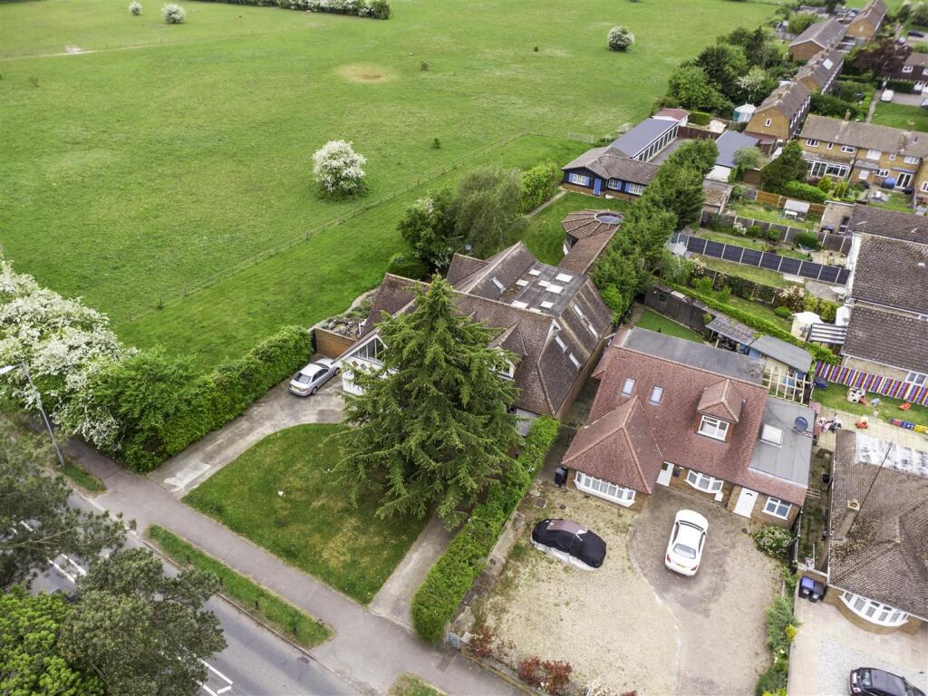 Additional image 19 of Dixons Hill Road, Welham Green