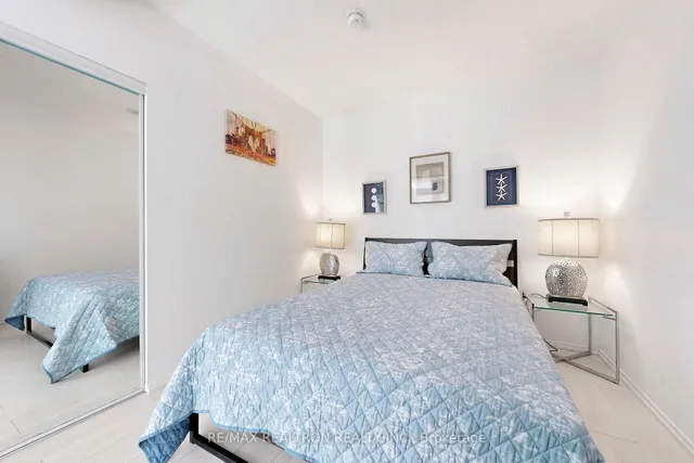 Additional image 19 of 68 Shuter St Unit 701