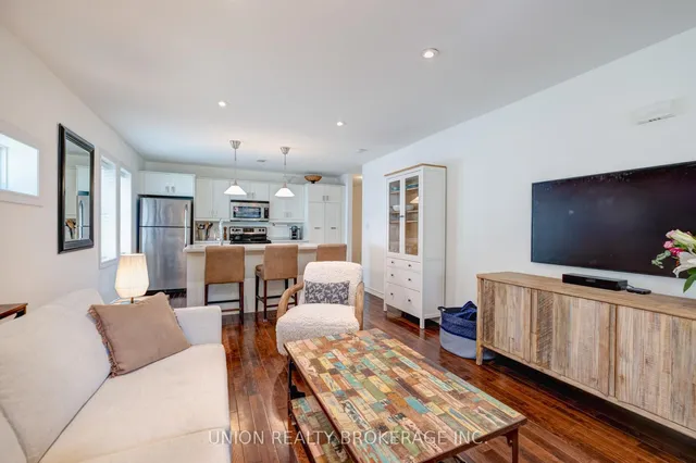 Additional image 4 of 11 Bonfield Ave