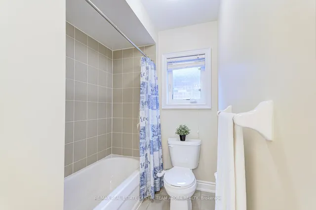 Additional image 32 of 16 Valleyway Dr