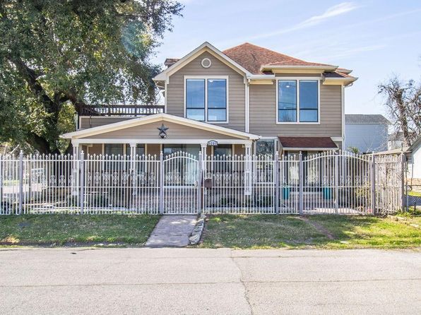5201 Chapman St, Houston, TX 77009