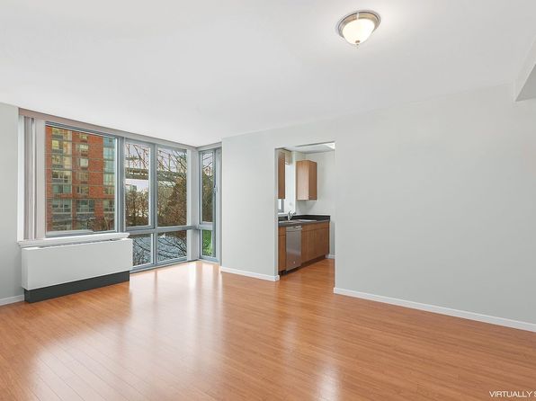455 Main St APT 3D, New York, NY 10044