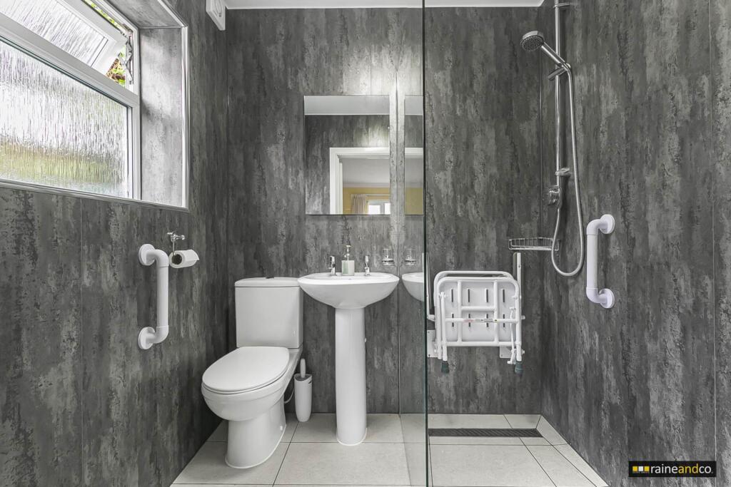 Additional image 12 of Chantry Lane, Hatfield