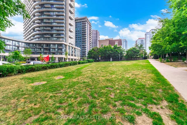 Additional image 31 of 21 Pirandello St Unit TH1223