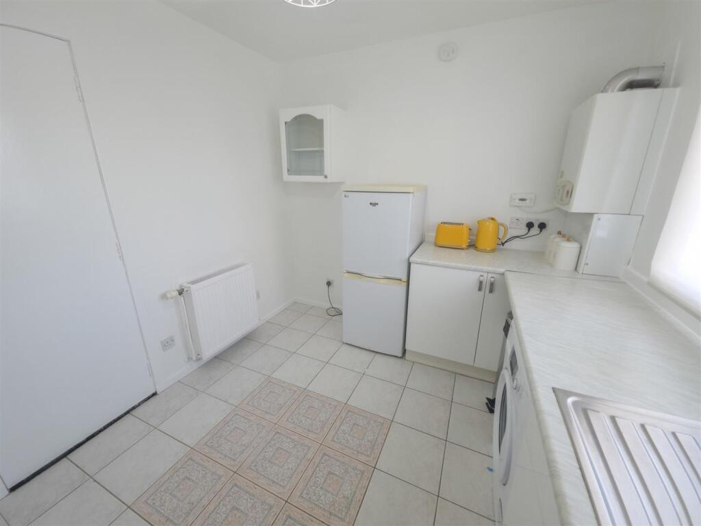 Additional image 12 of Great Northern Road