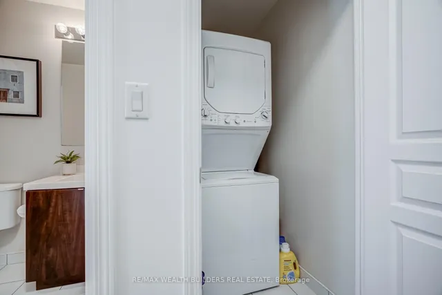 Additional image 18 of 352 Front St Unit 1510