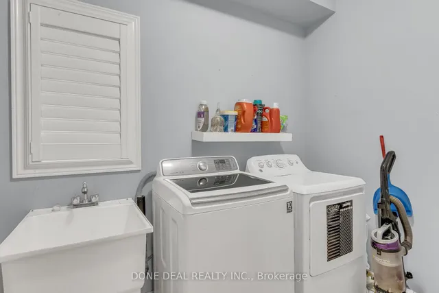 Additional image 10 of 109 Showcase Dr