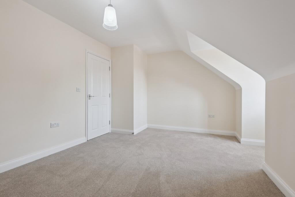 Additional image 18 of Parkway, Welwyn Garden City, Hertfordshire, AL8 6JD