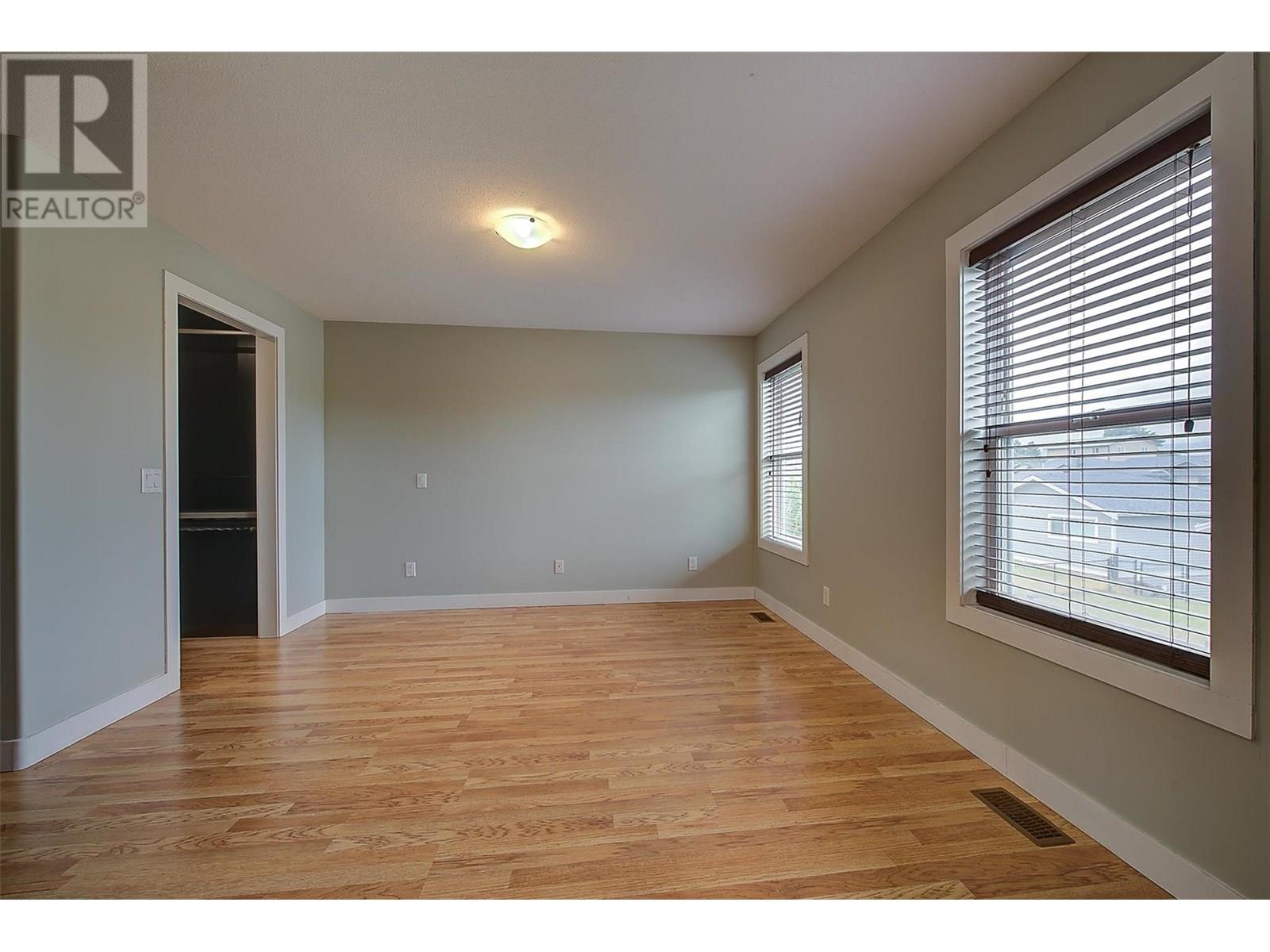 319 Arab Road|Kelowna, British Columbia V1V3A8