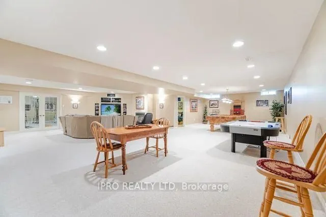 Additional image 40 of 37 Links Lane