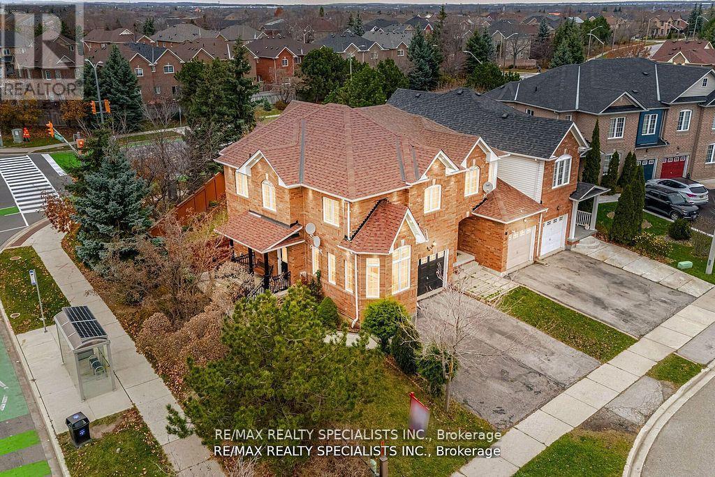 76 THUNDERBIRD TRAIL|Brampton (Sandringham-Wellington North), Ontario L6R2T4