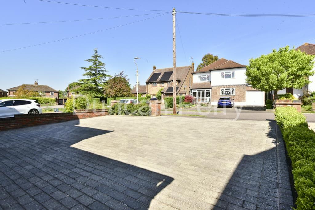 Additional image 16 of Bluebridge Avenue, Brookmans Park