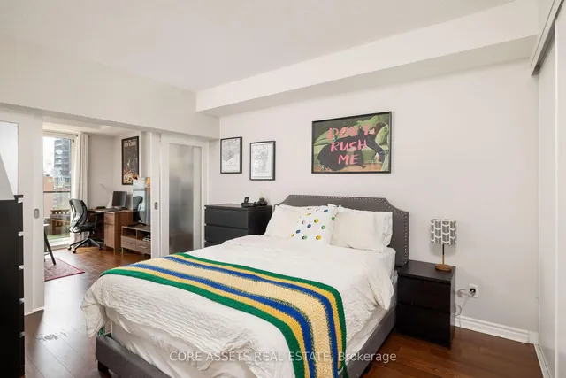 Additional image 15 of 168 King St Unit 614