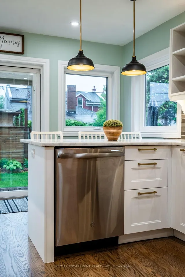 Additional image 9 of 43 OXFORD St