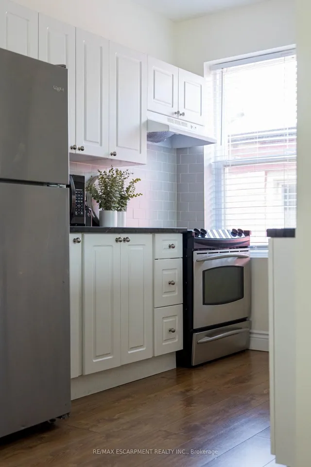 Additional image 17 of 99 Cathcart St