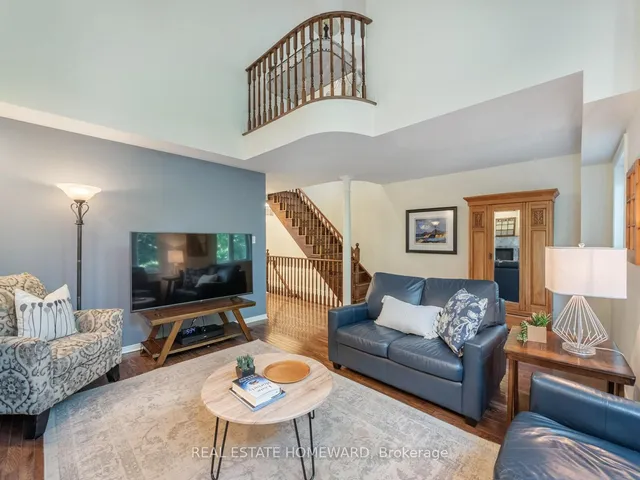 Additional image 11 of 54 Crossovers St