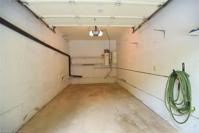 Additional image 36 of 26 Moss Blvd Unit 37