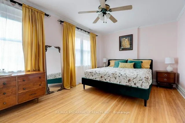 Additional image 19 of 176 Sherman Ave