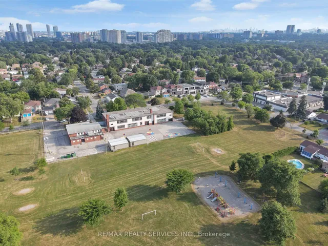 Additional image 36 of 22 Buena Vista Ave