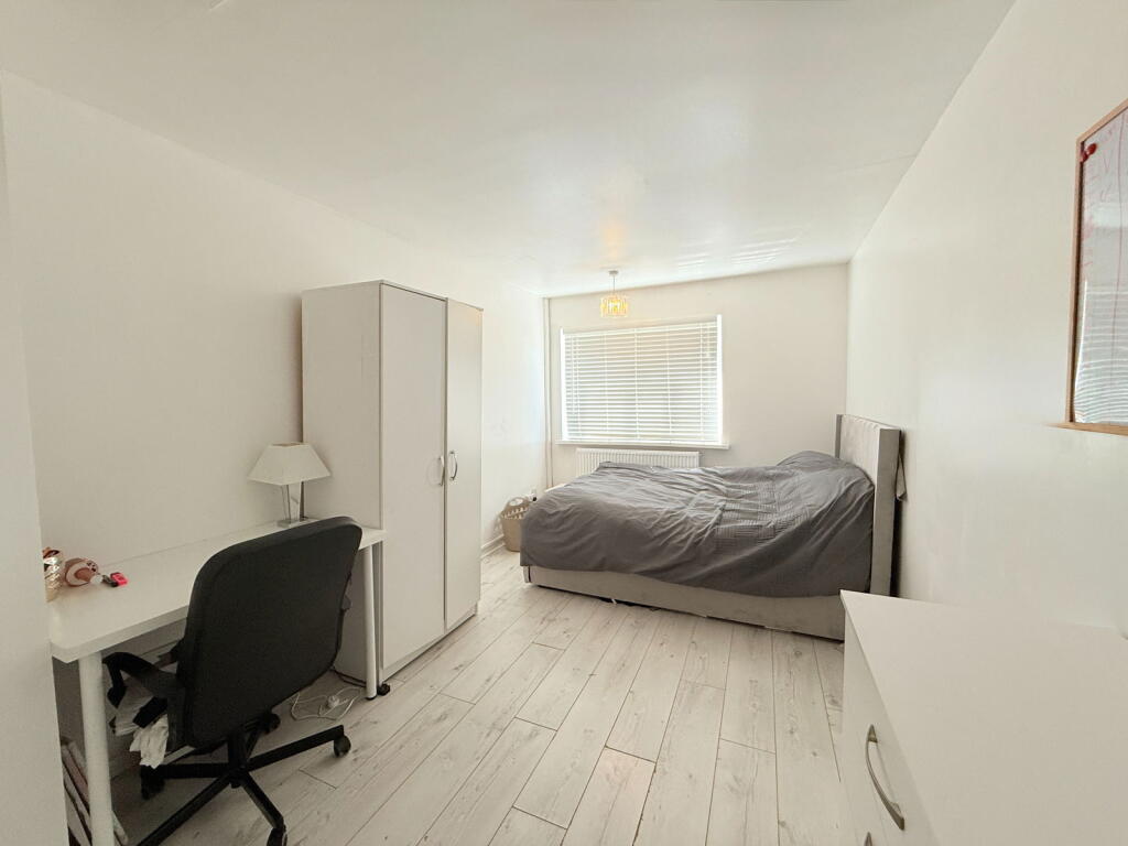 Additional image 7 of Lakefield Close, Hall Green