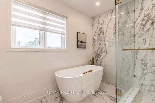 房产图片 18 - 30 Deerglen Dr