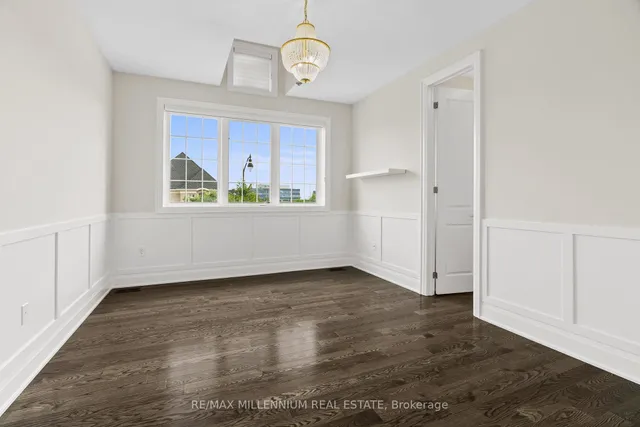 Additional image 30 of 51 Legendary Circ