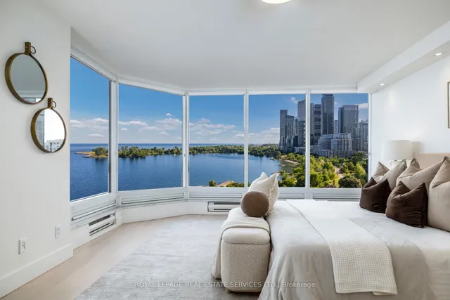 Additional image 13 of 1 Palace Pier Crt Unit 1203