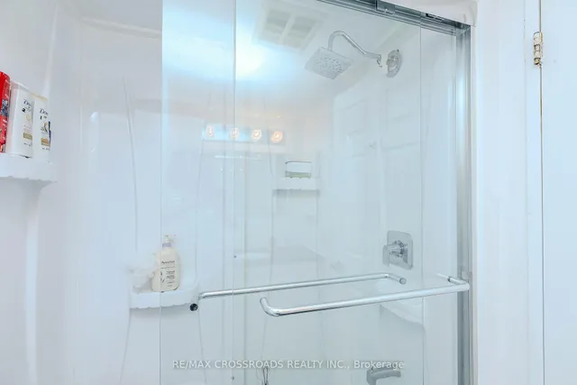 Additional image 19 of 205 Wynford Dr Unit 2004