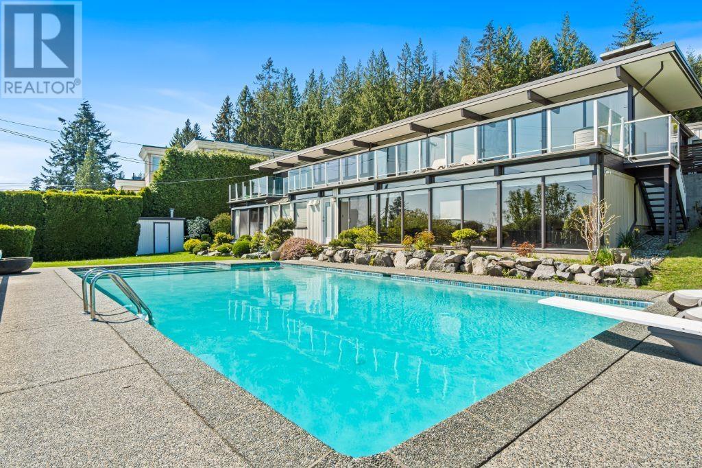 Property image for 1132 CRESTLINE ROAD|West Vancouver, British Columbia V7S2E4