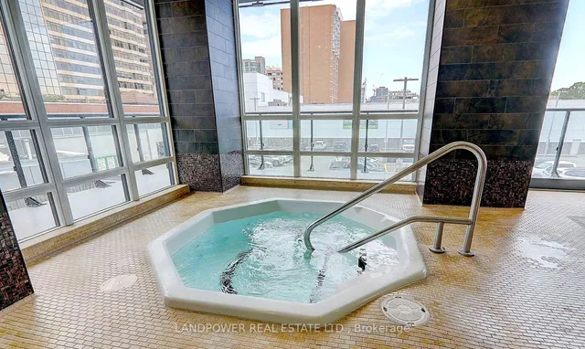 Additional image 46 of 825 Church St Unit 1801