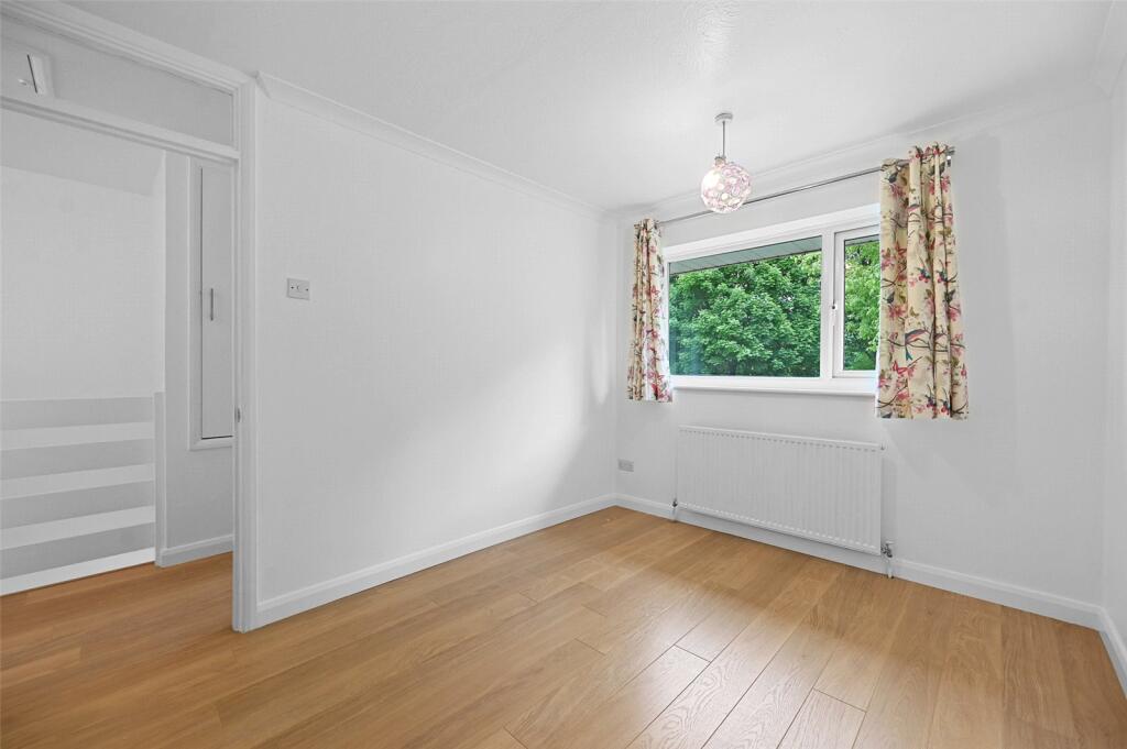 Additional image 6 of Grove Road, Harpenden, Hertfordshire, AL5